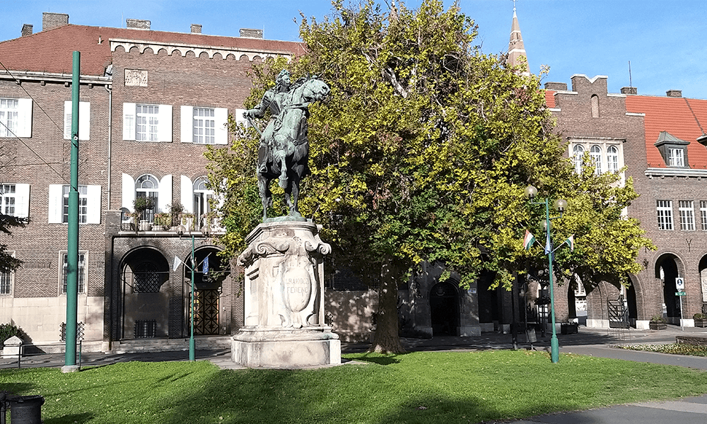 匈牙利塞格德大學(xué)學(xué)校建筑