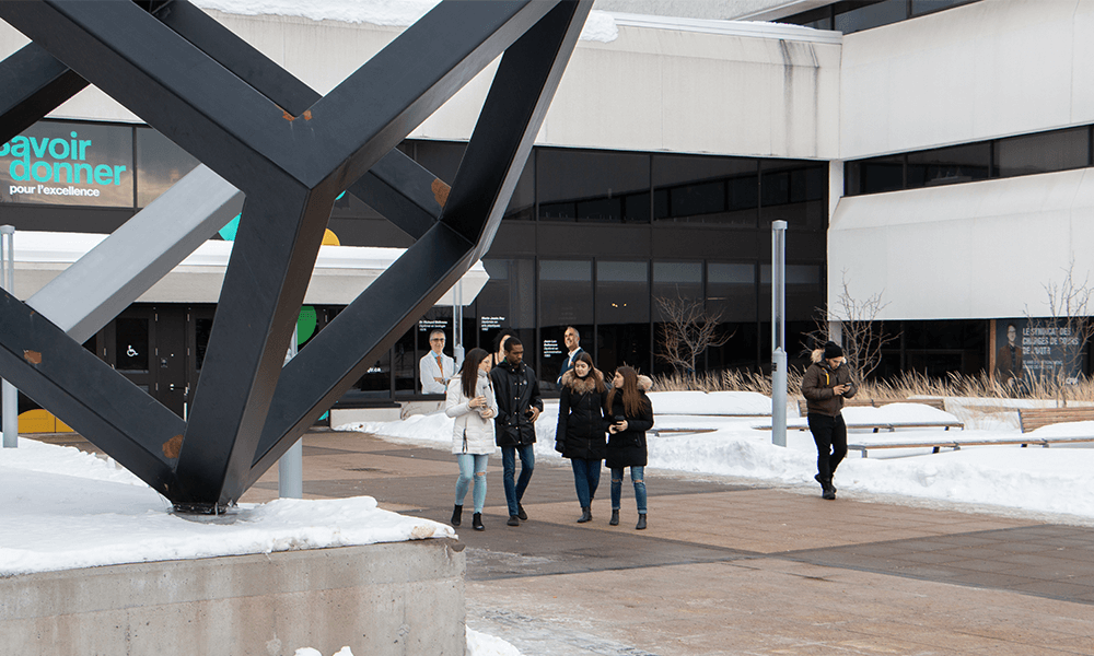 加拿大魁北克大學席庫提米分校校園風光