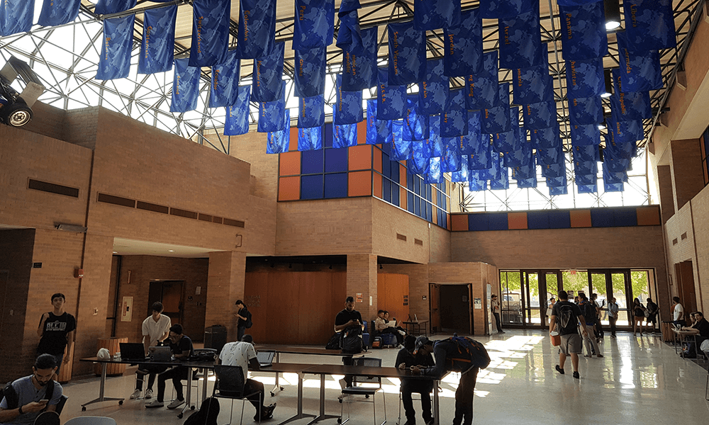 美國亞利桑那州立大學(xué)室內(nèi)景觀