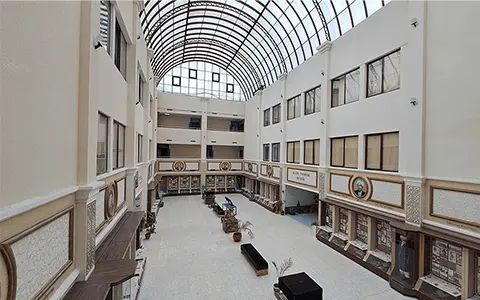 哈萨克斯坦欧亚国立大学室内景观