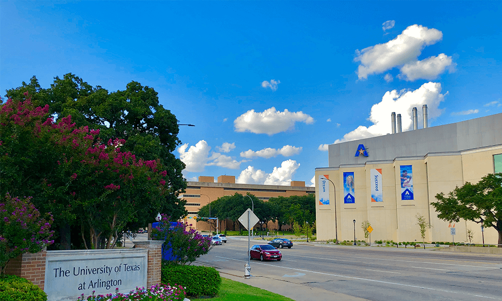 美國德克薩斯大學(xué)阿靈頓分校校園風(fēng)光