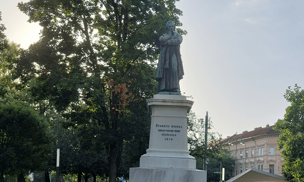 匈牙利塞格德大學(xué)校園風(fēng)光