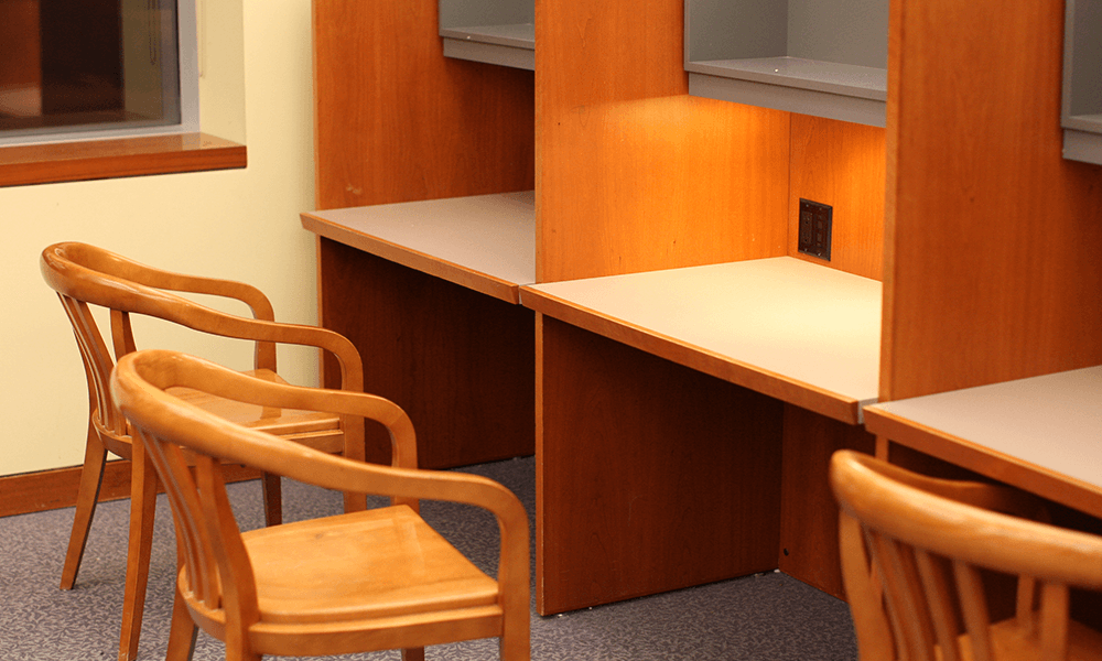 加拿大女王大学室内景观