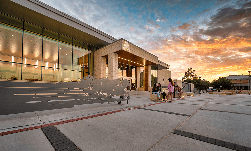 美國德克薩斯大學(xué)阿靈頓分校校園風(fēng)光