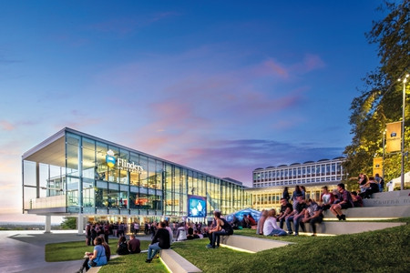 澳大利亚弗林德斯大学怎么报名？