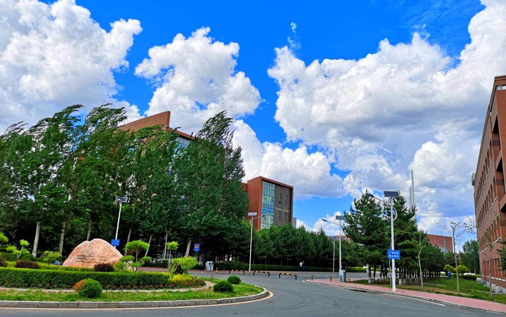 吉林财经大学风景
