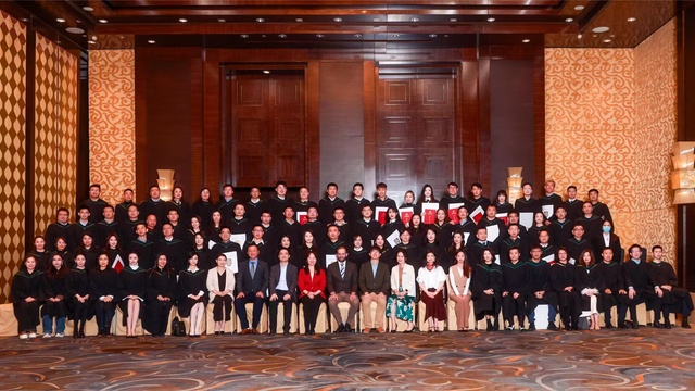加拿大女王大学＆中国人民大学金融硕士项目2025届毕业典礼