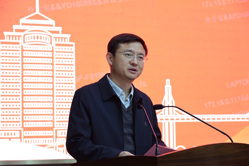 1777102149893192.jpg 材料科学与工程学院院长李享成发言